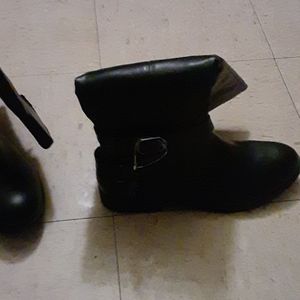 Black Boots